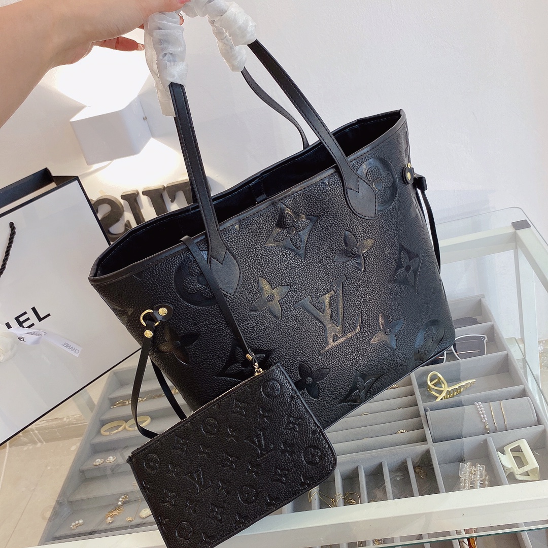 LV $58 gallery