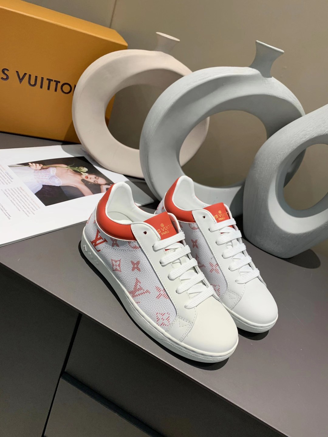 LV $58 gallery