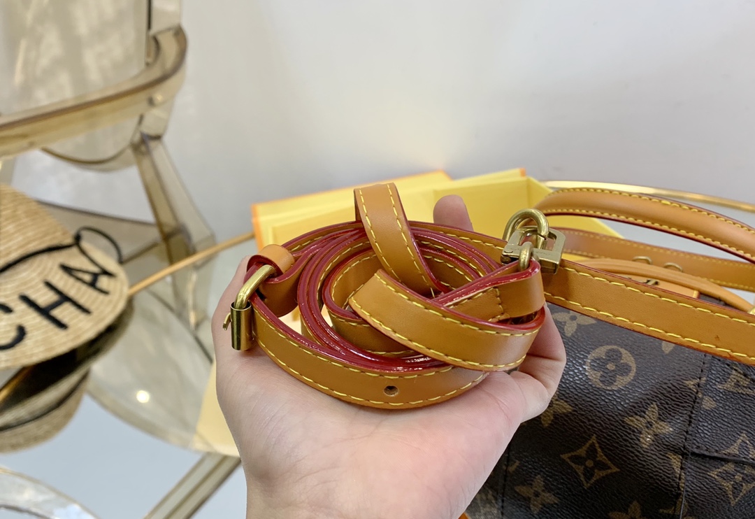 LV $59 gallery