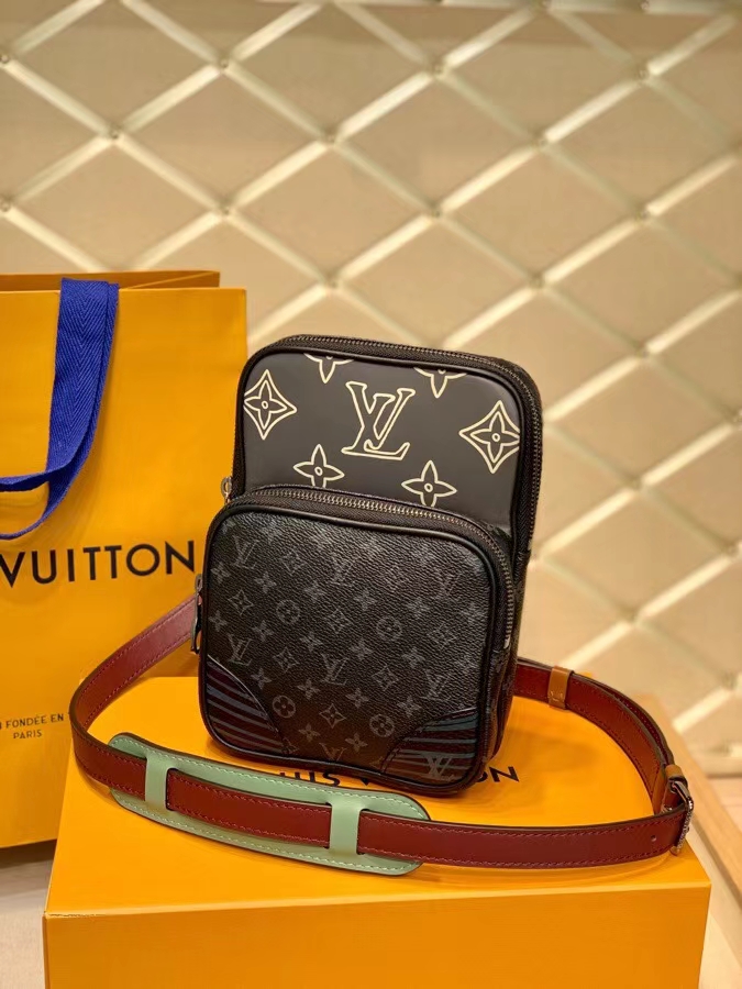 LV $59 gallery