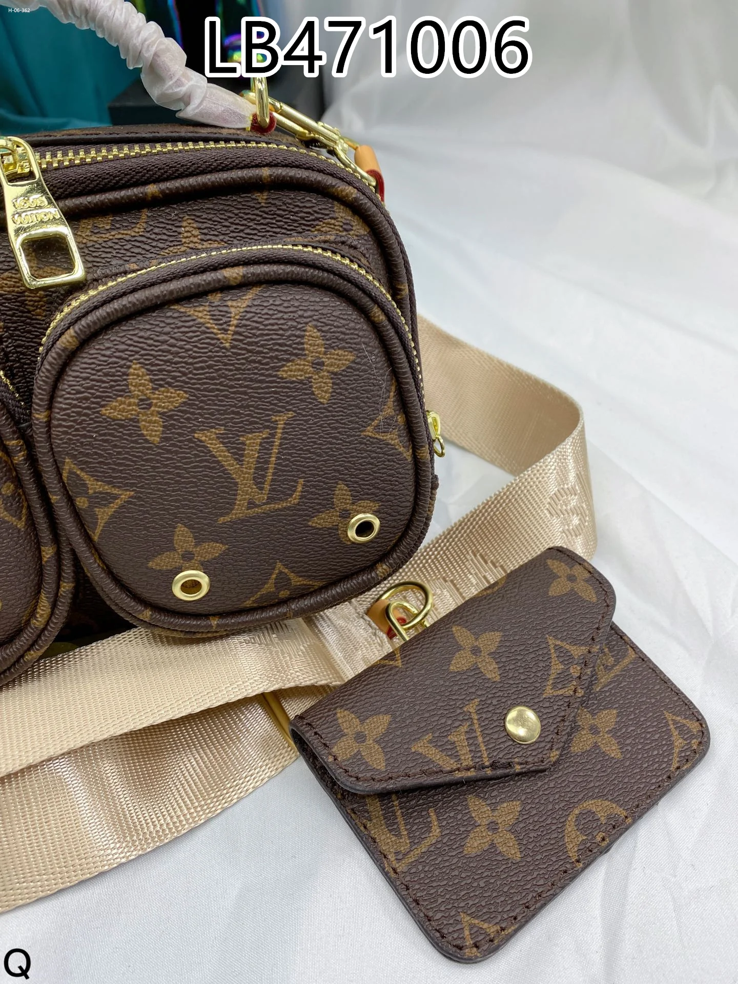 LV $59 gallery