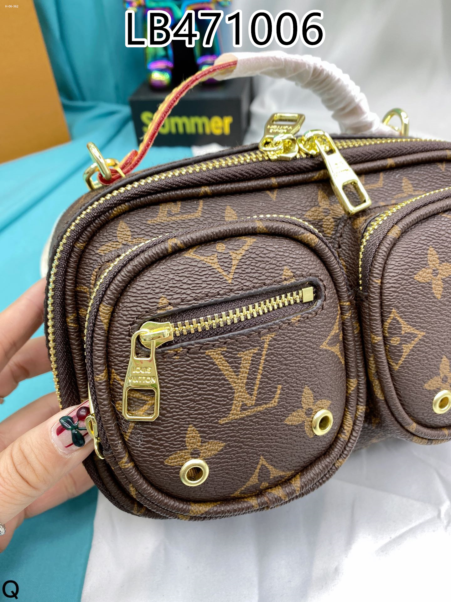 LV $59 gallery