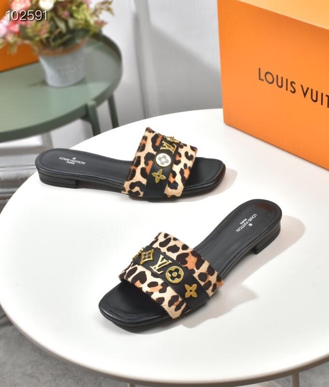 LV $59 gallery