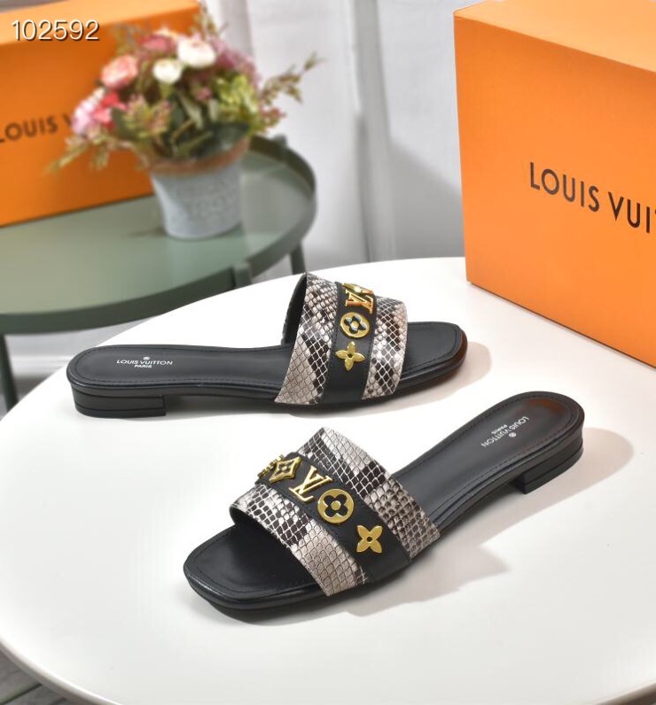 LV $59 gallery