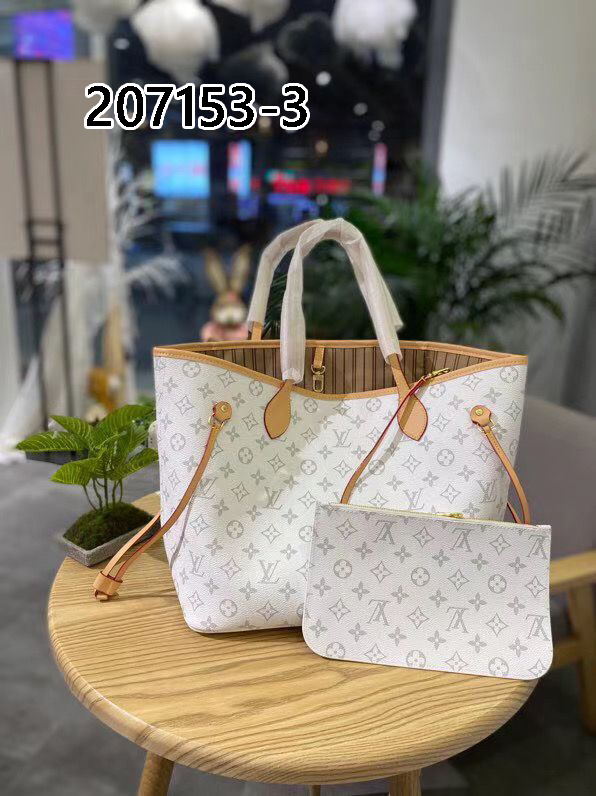 LV $60 gallery