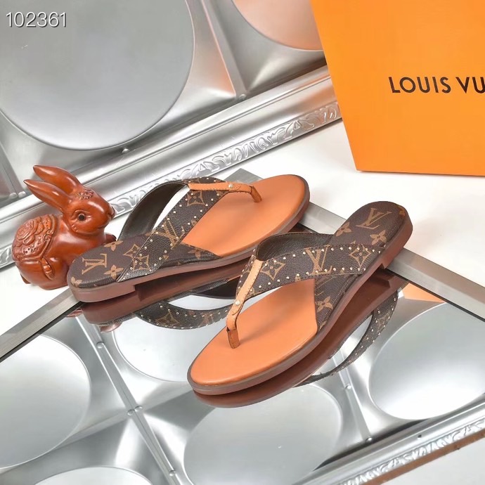 LV $60 gallery