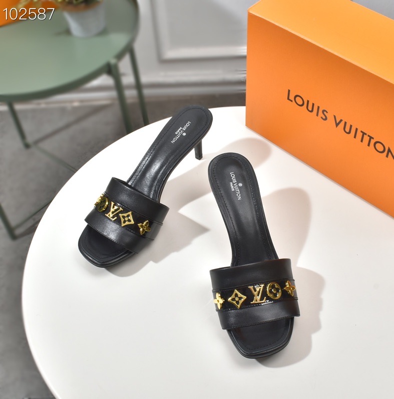 LV $60 gallery