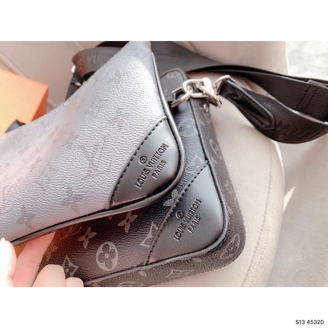 LV $60 gallery