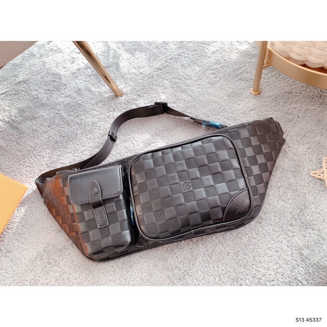 LV $61 gallery