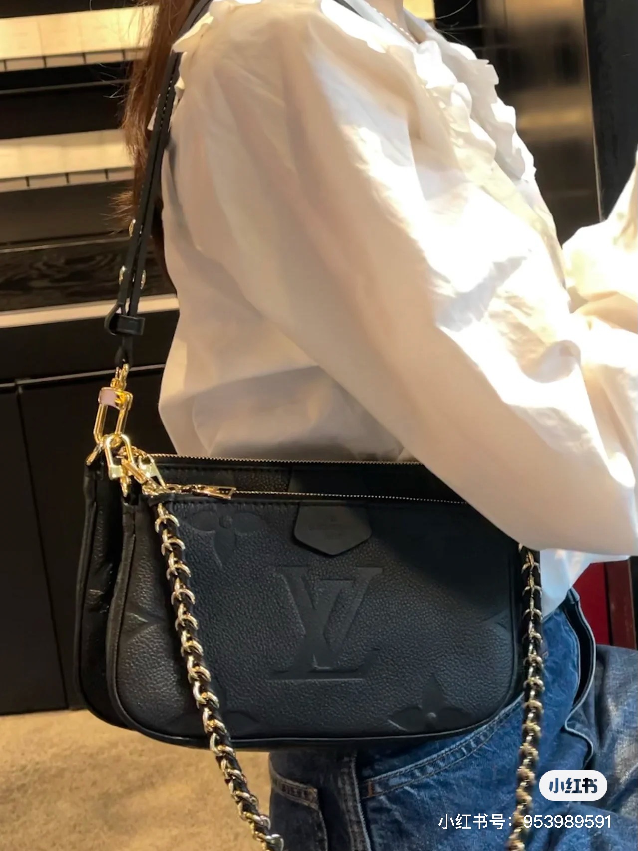 LV $61 gallery