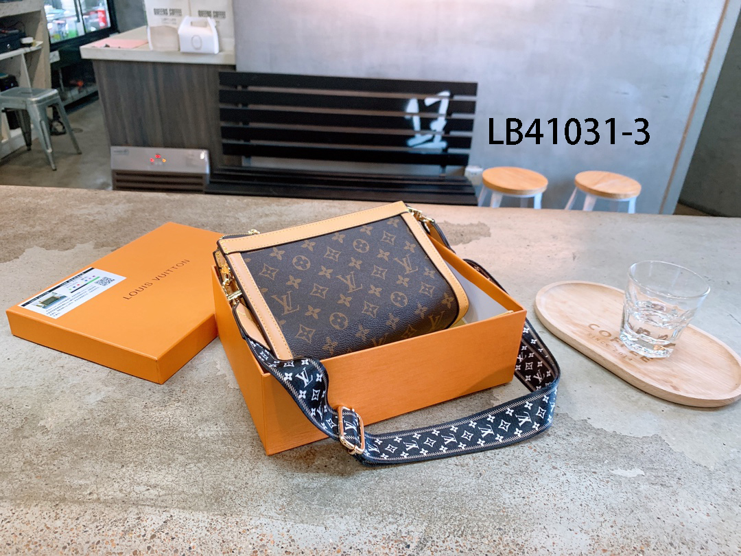 LV $61 gallery