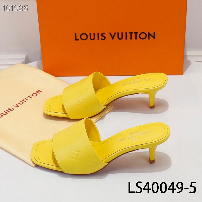 LV $62 gallery