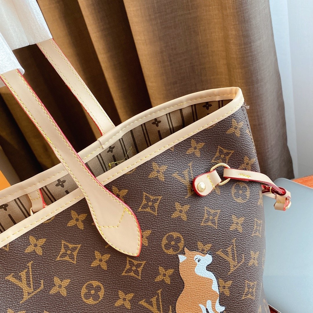 LV $62 gallery