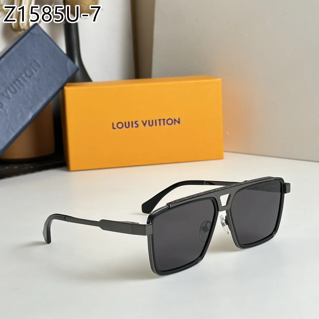 LV $62 gallery