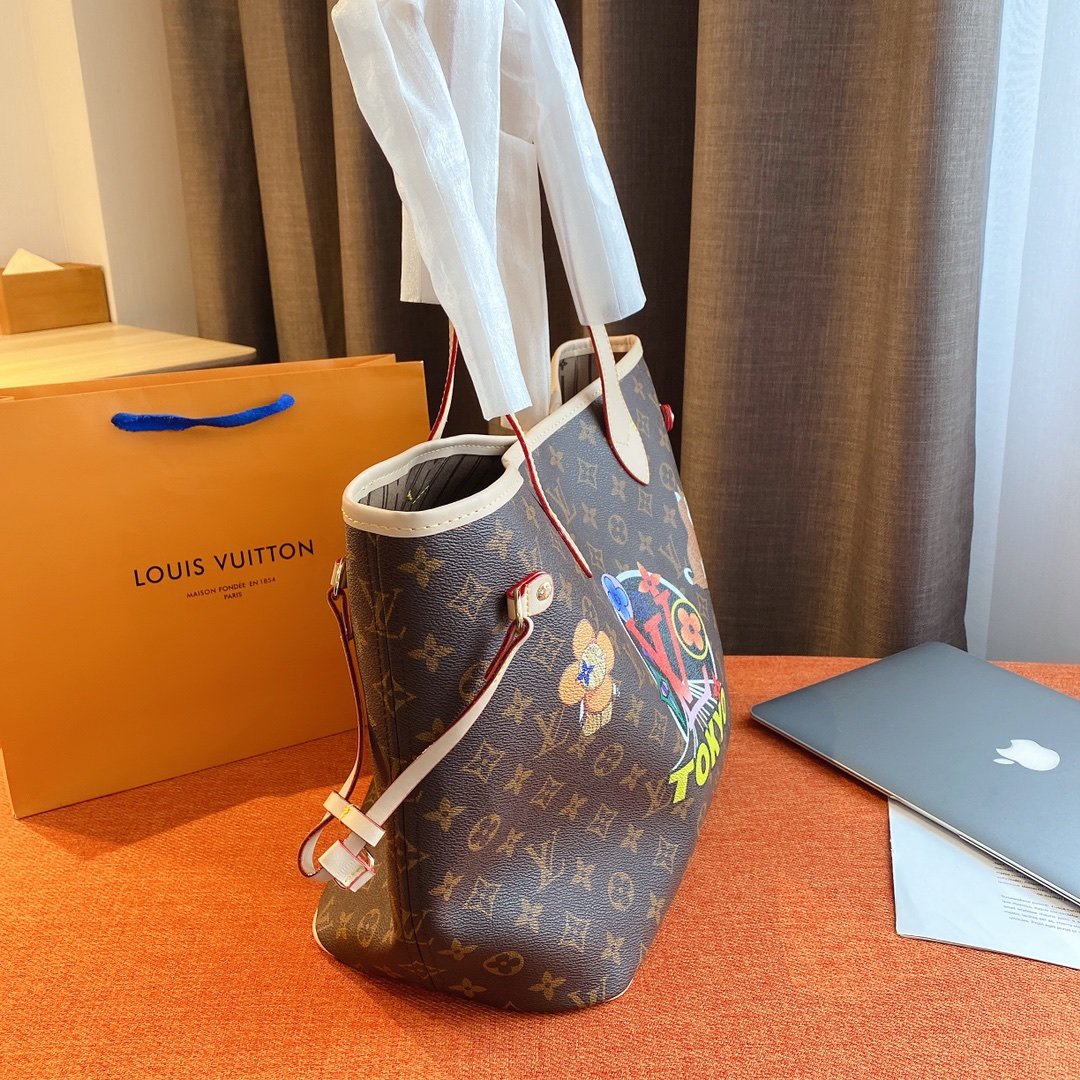 LV $62 gallery