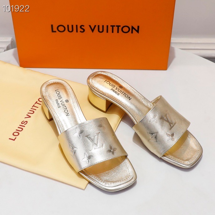 LV $62 gallery