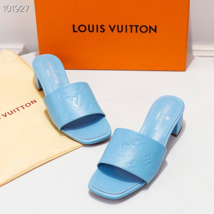 LV $62 gallery