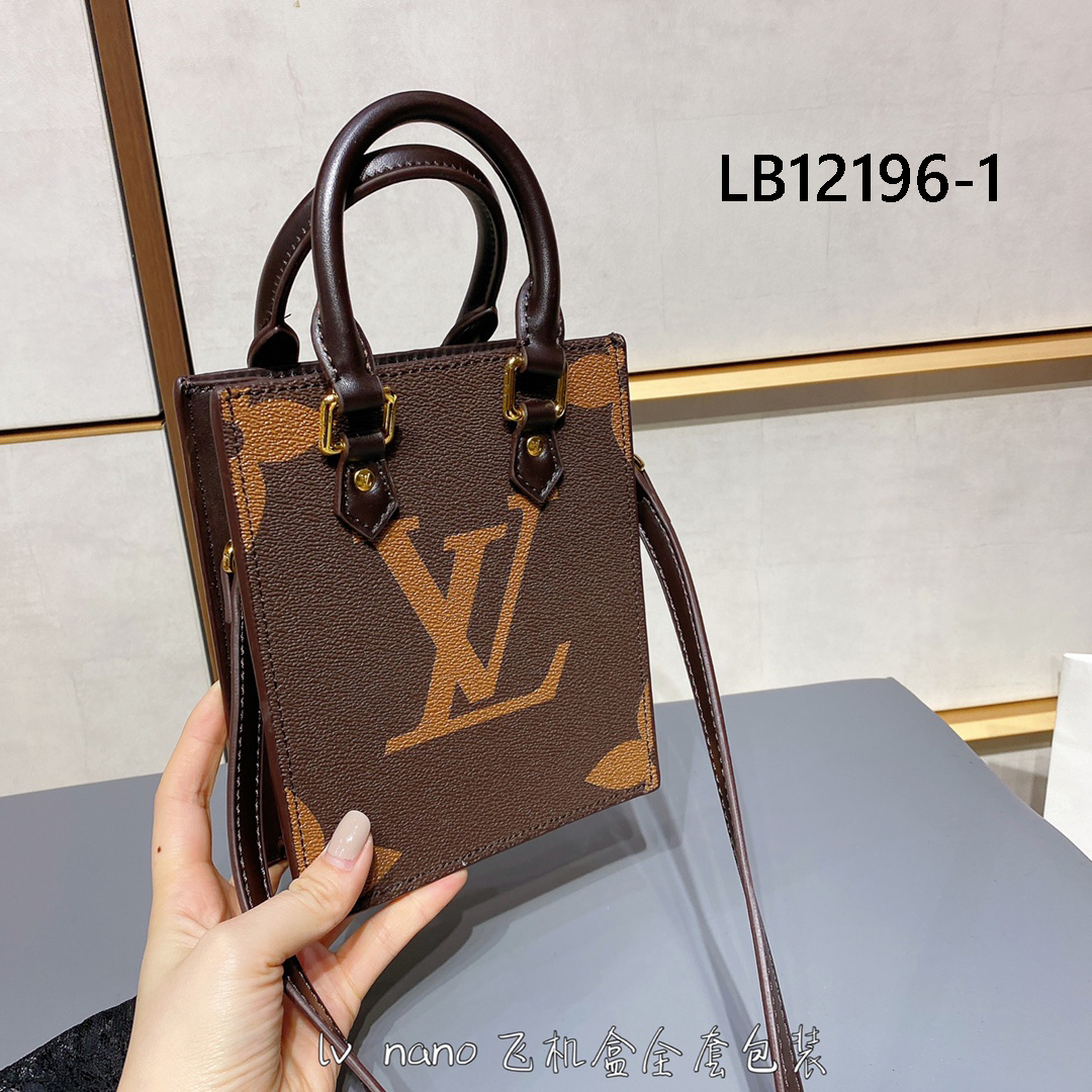 LV $62 gallery