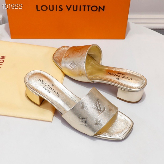 LV $62 gallery