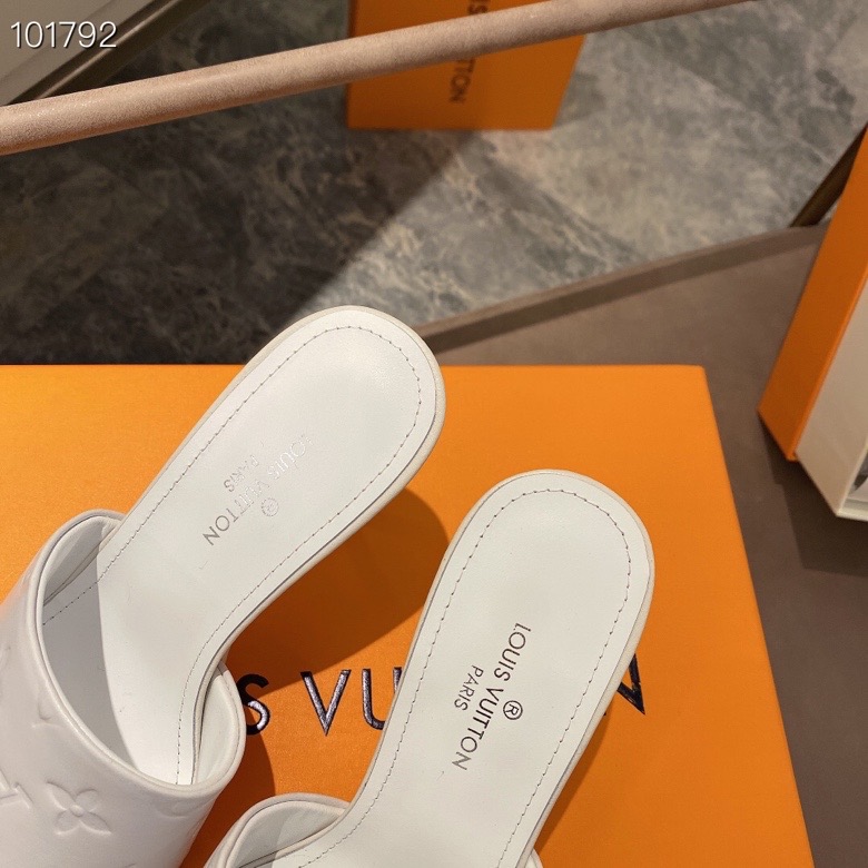 LV $63 gallery