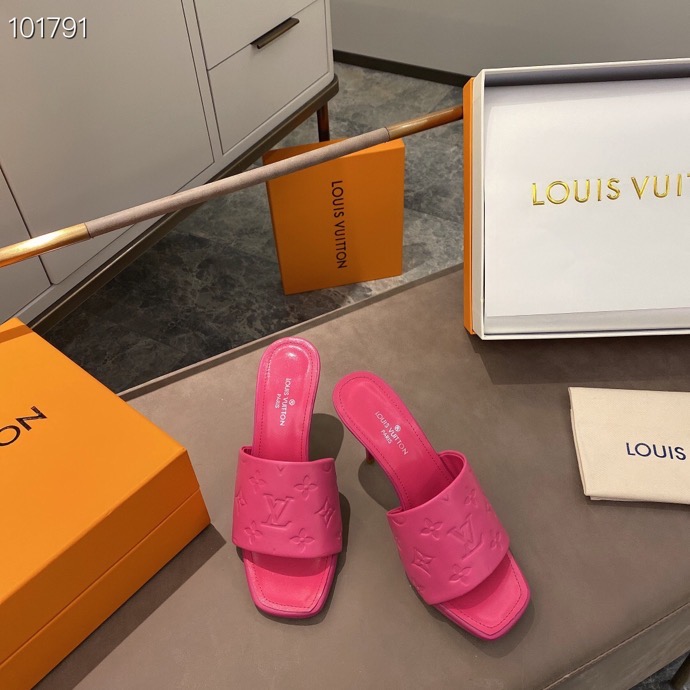 LV $63 gallery