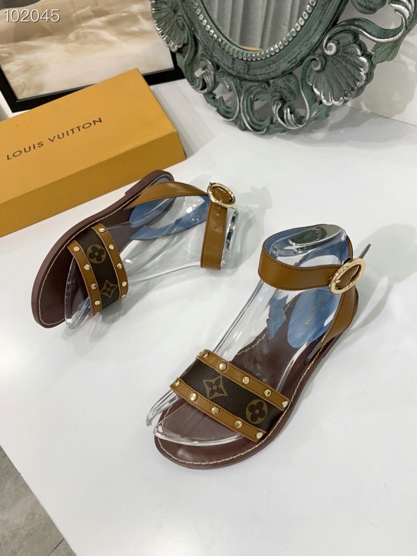 LV $63 gallery