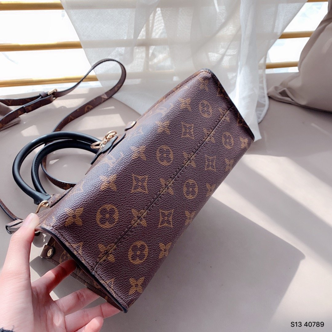 LV $64 gallery