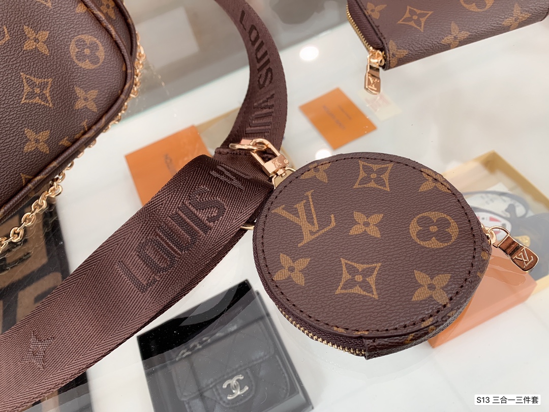 LV $64 gallery