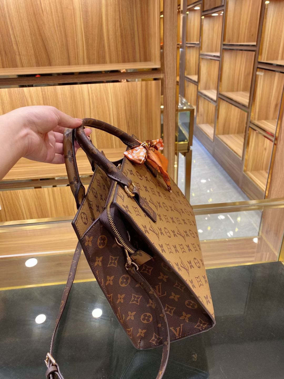 LV $65 gallery