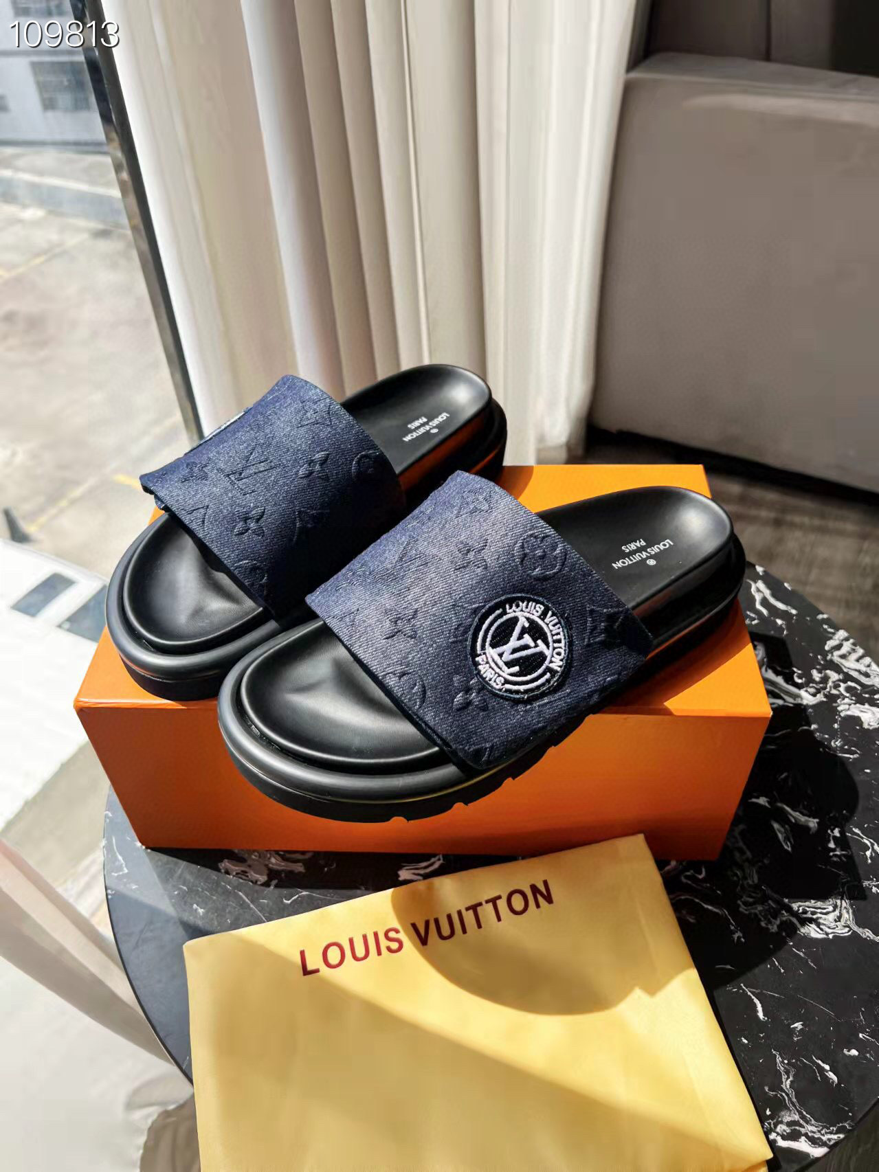 LV $65 gallery