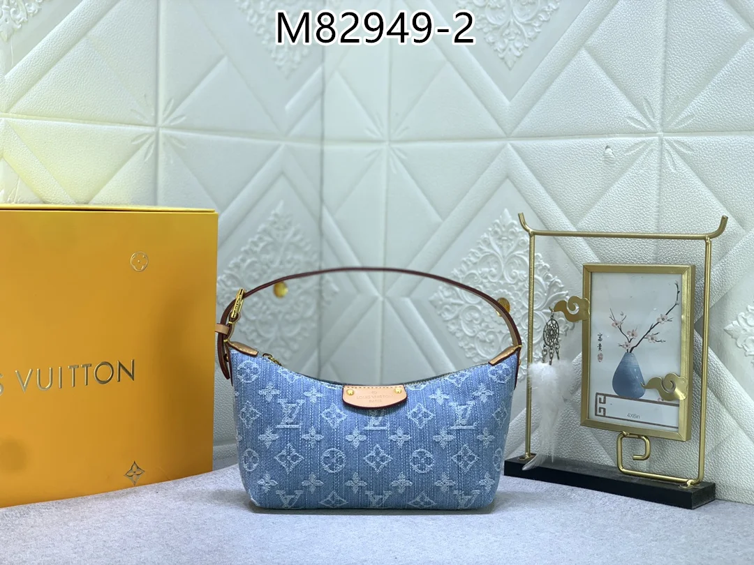 LV $65 gallery