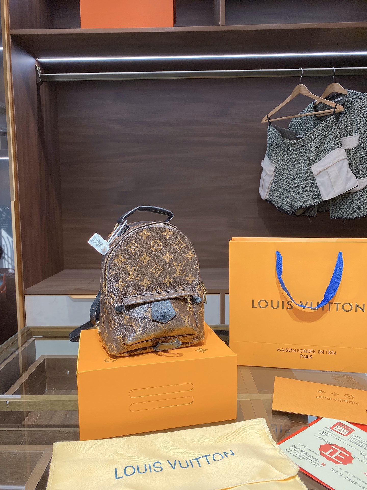 LV $66 gallery