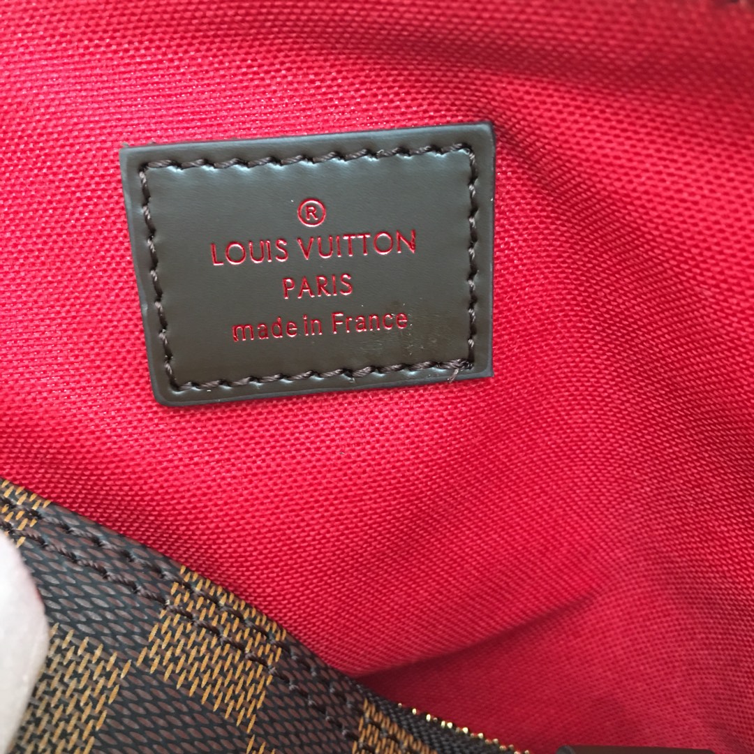 LV $66 gallery