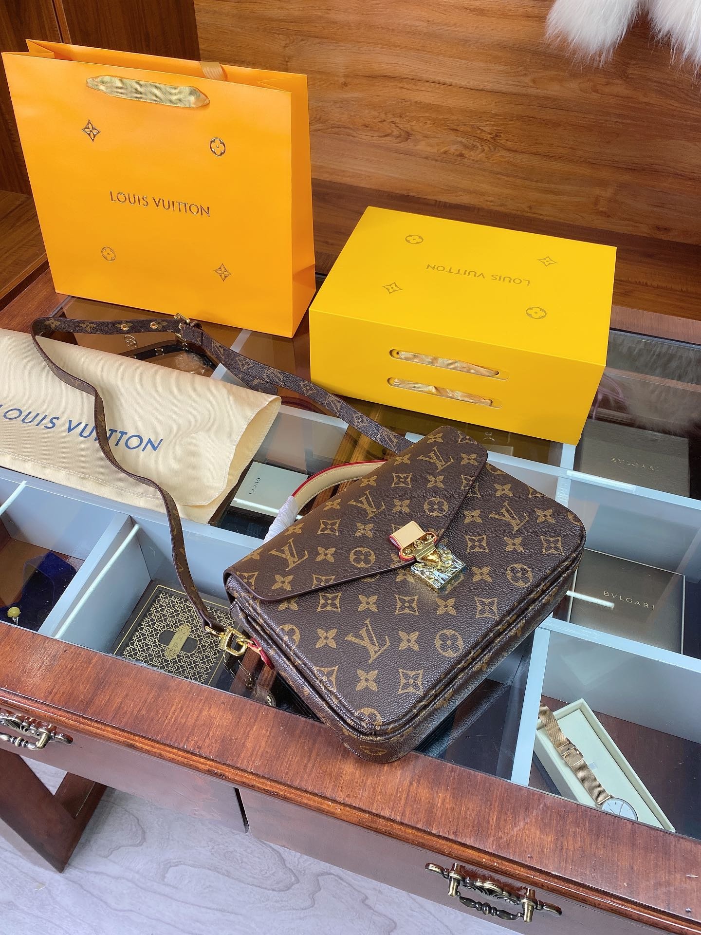 LV $66 gallery