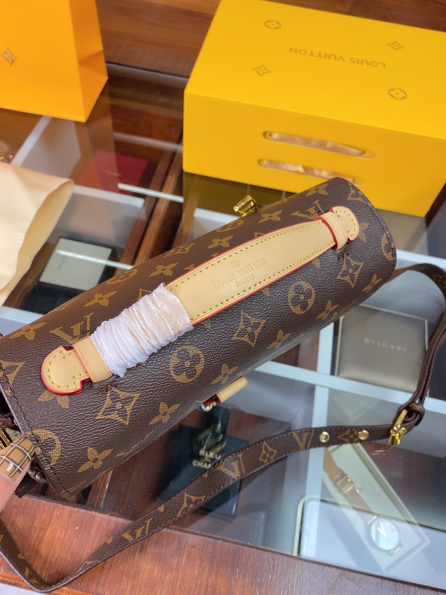 LV $66 gallery