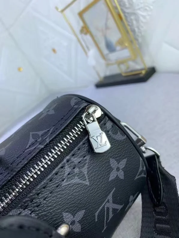 LV $66 gallery