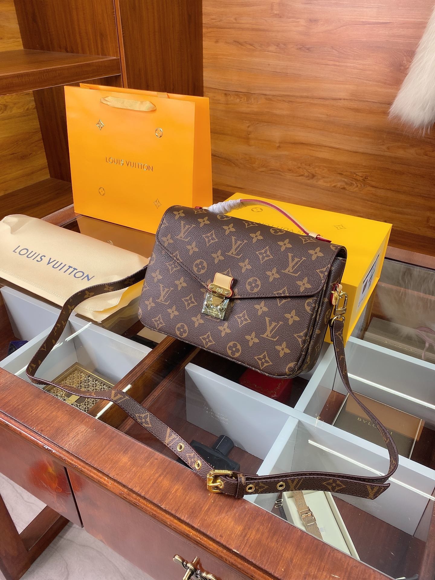 LV $66 gallery