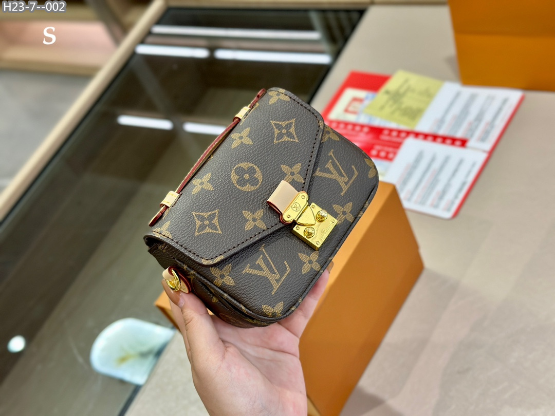 LV $66 gallery