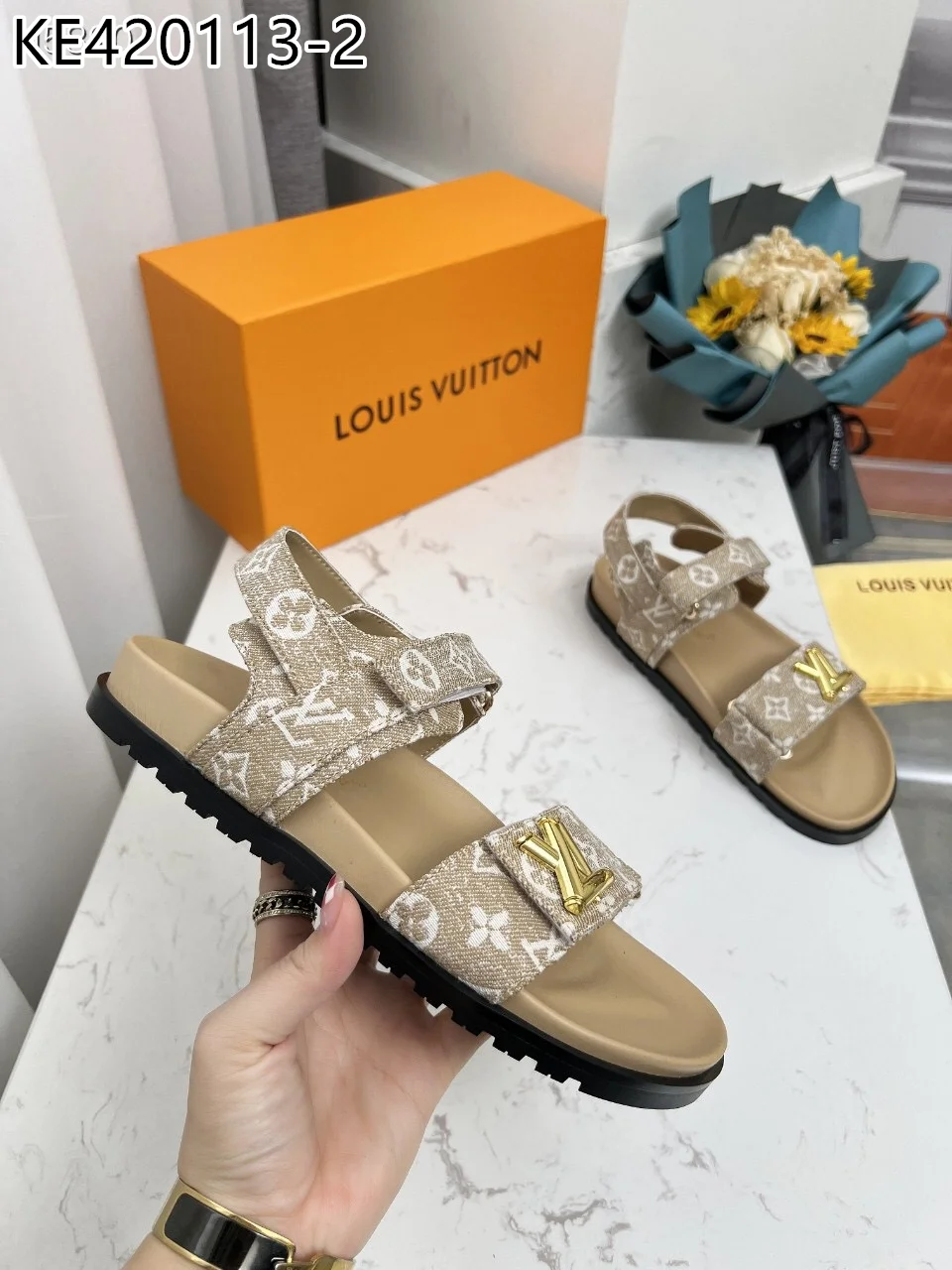 LV $67 gallery