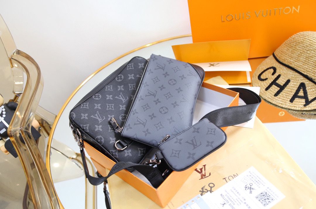 LV $67 gallery