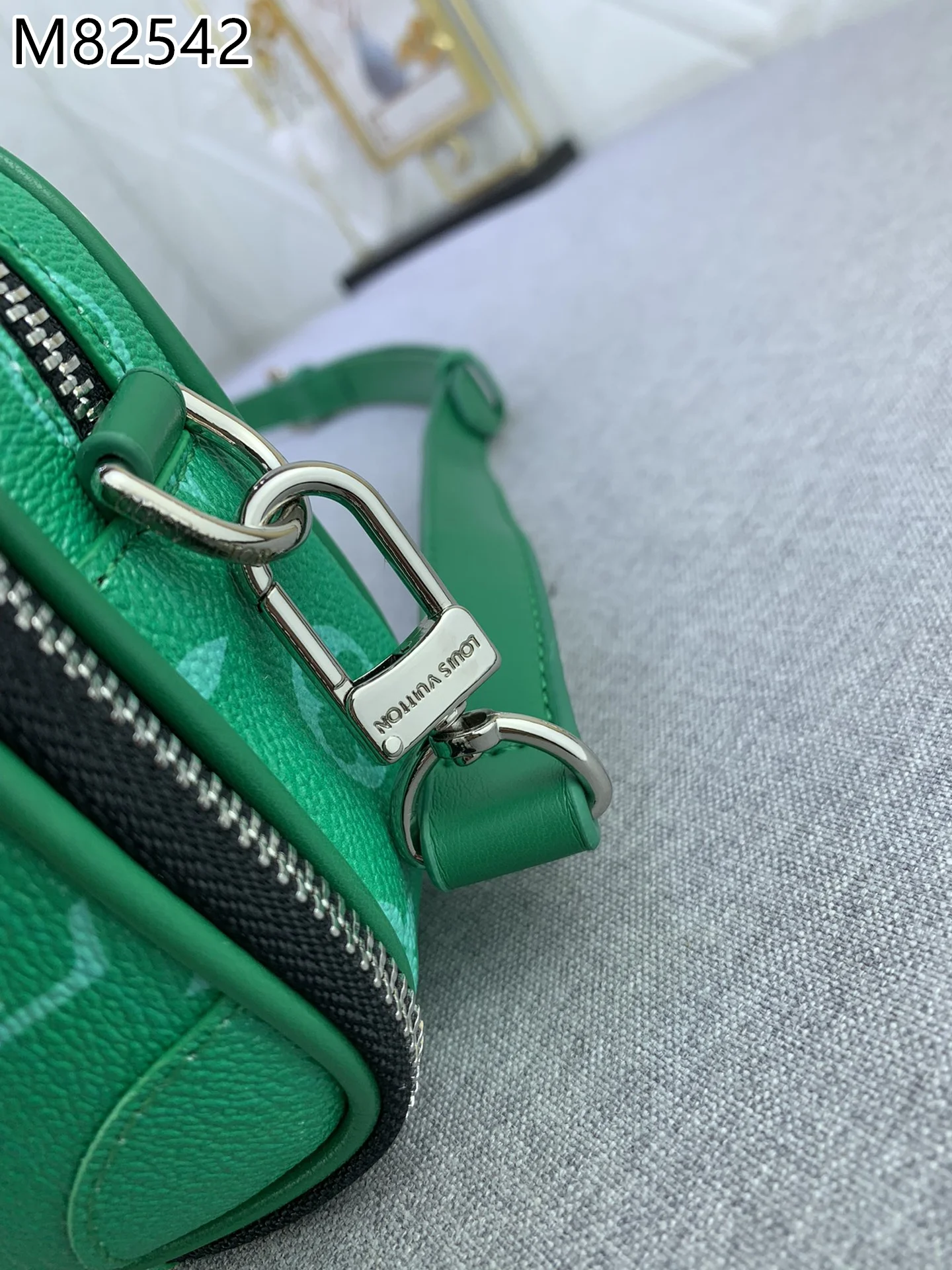 LV $67 gallery