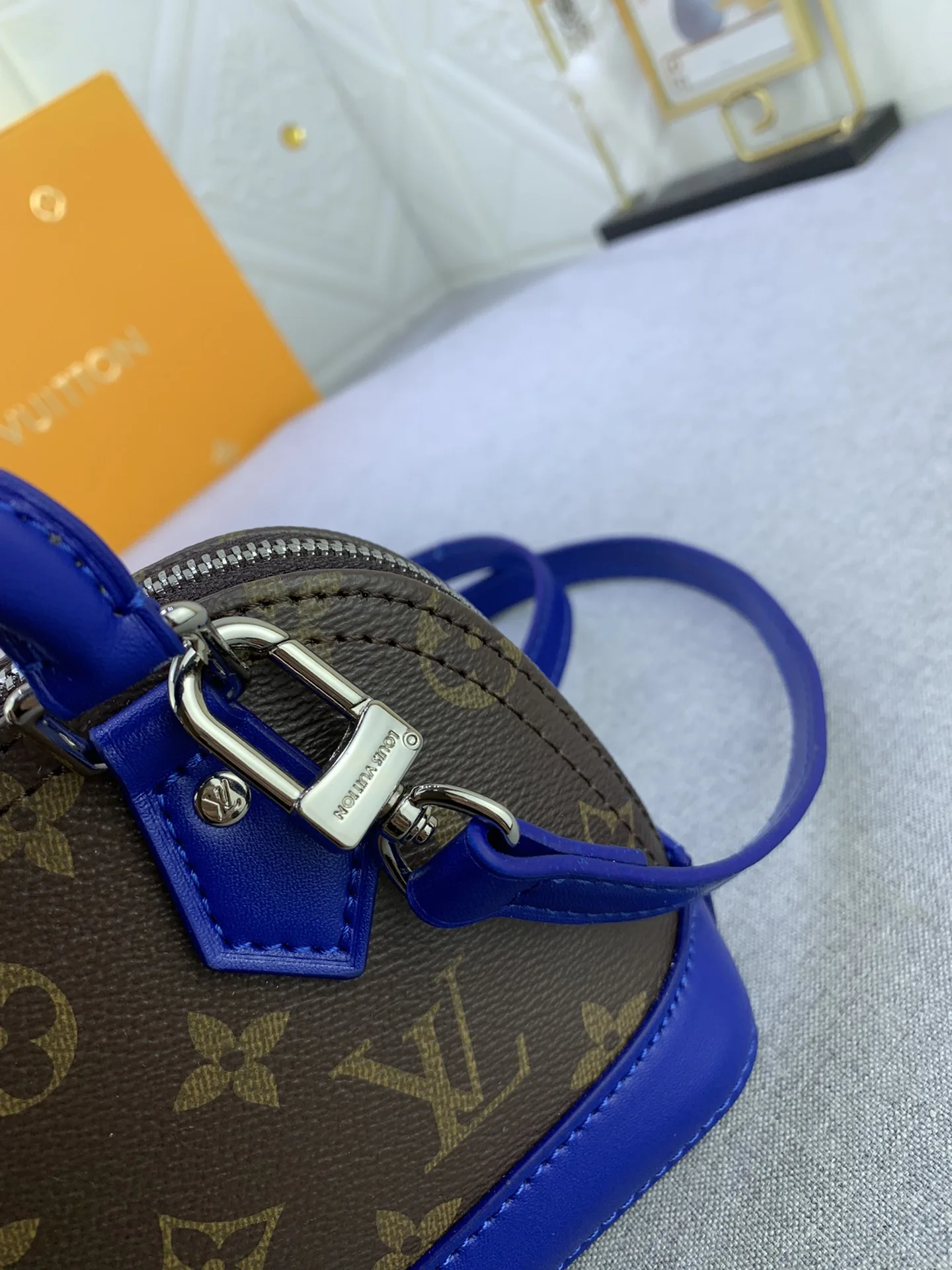 LV $67 gallery