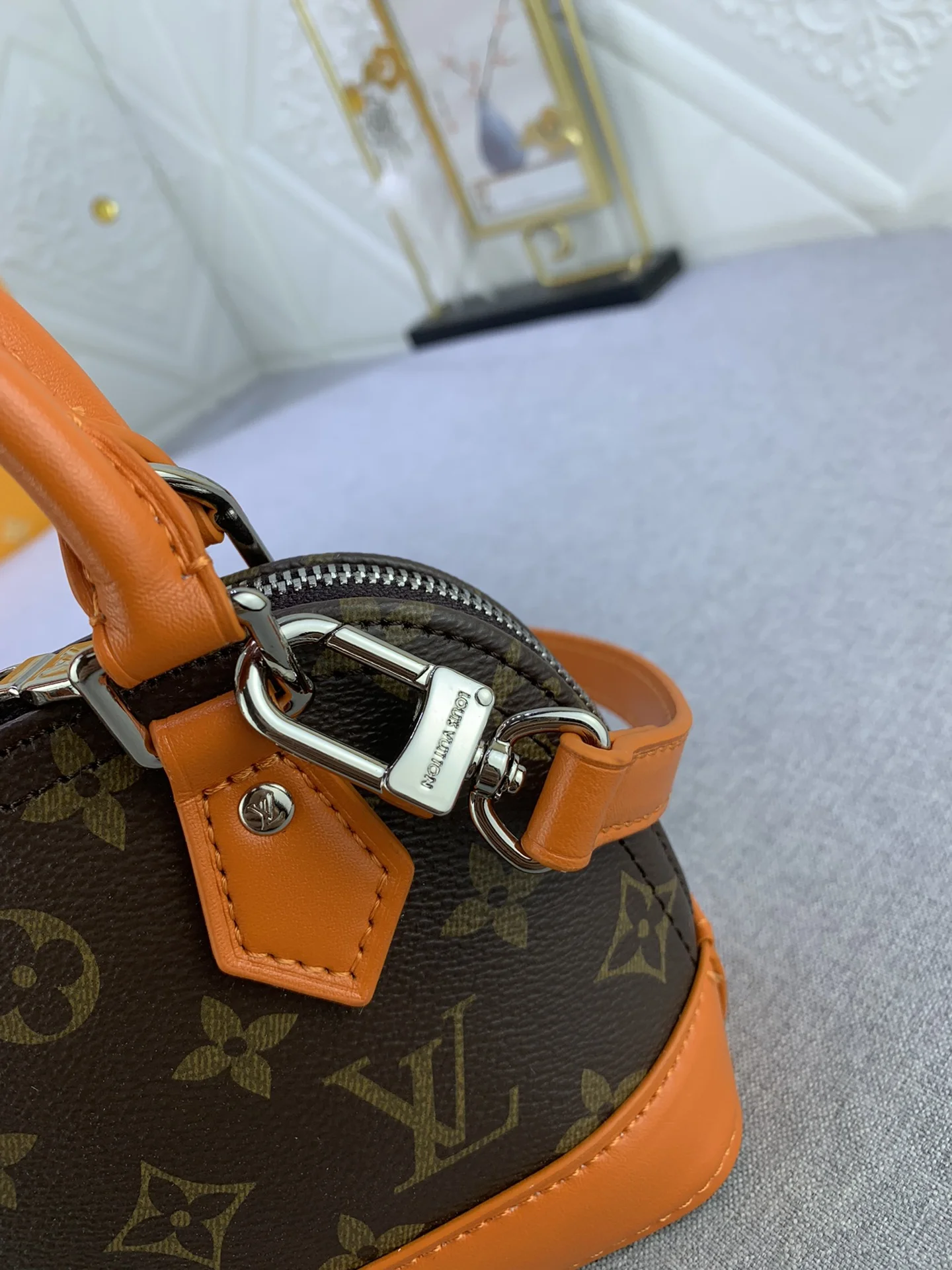 LV $67 gallery