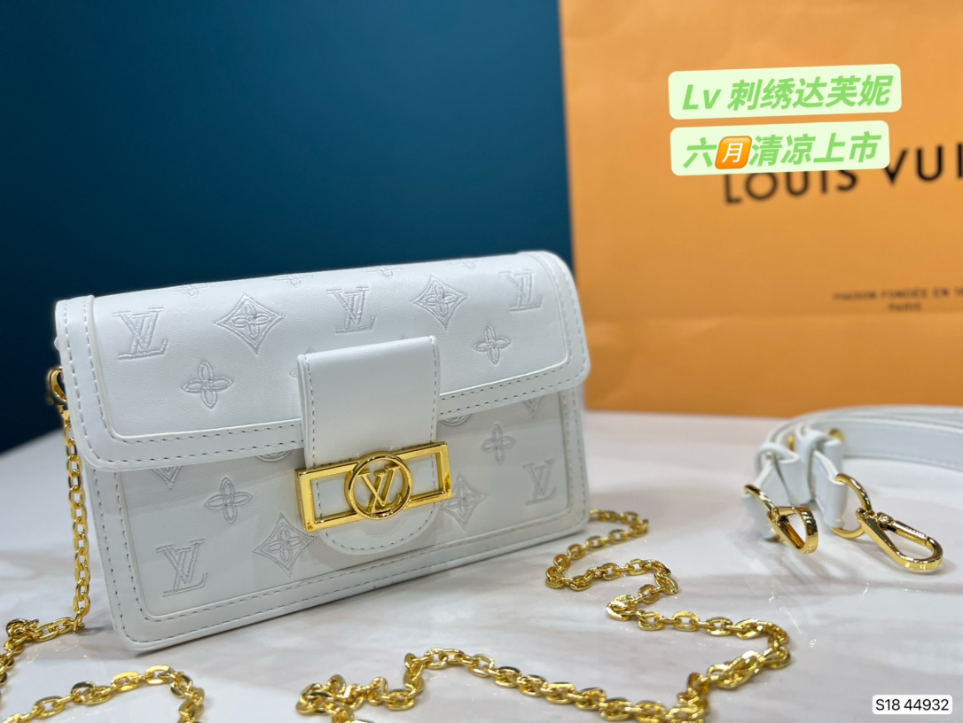 LV $67 gallery