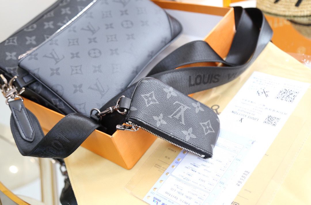 LV $67 gallery