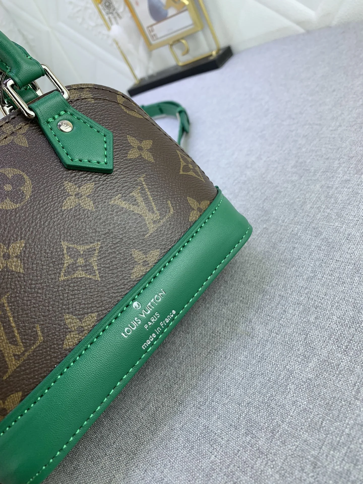 LV $67 gallery