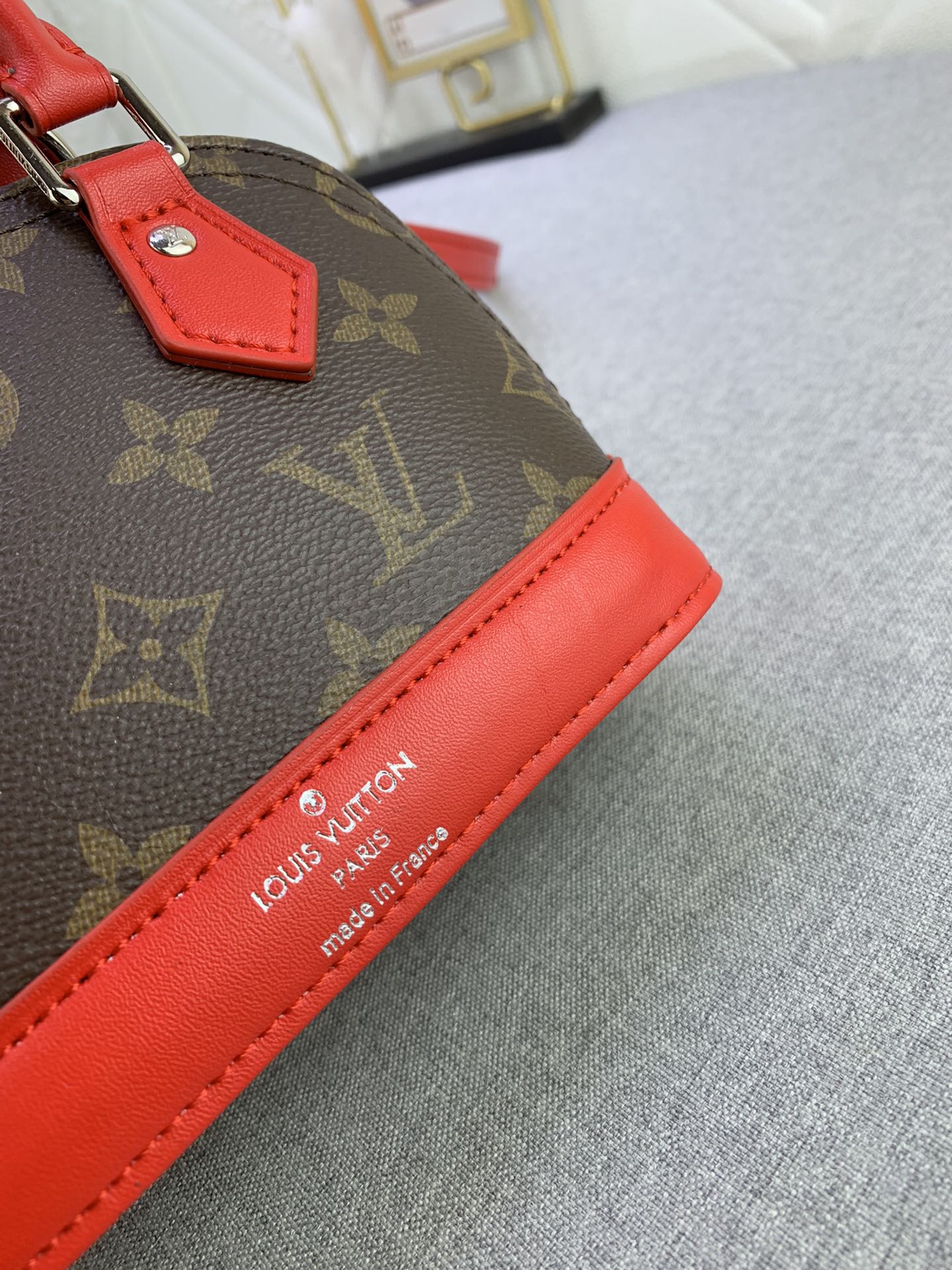 LV $67 gallery