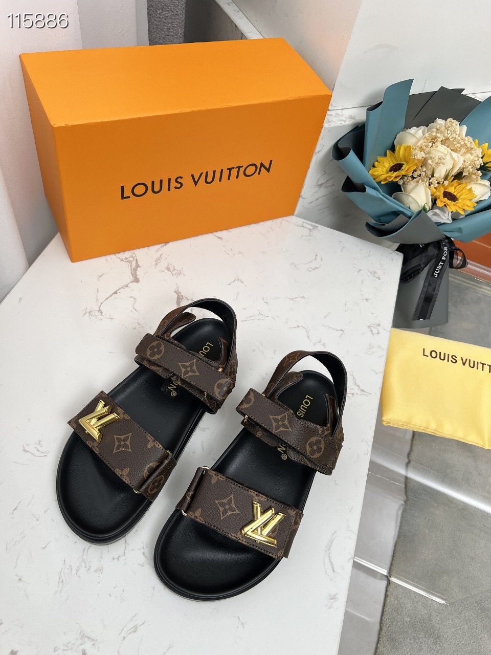 LV $67 gallery