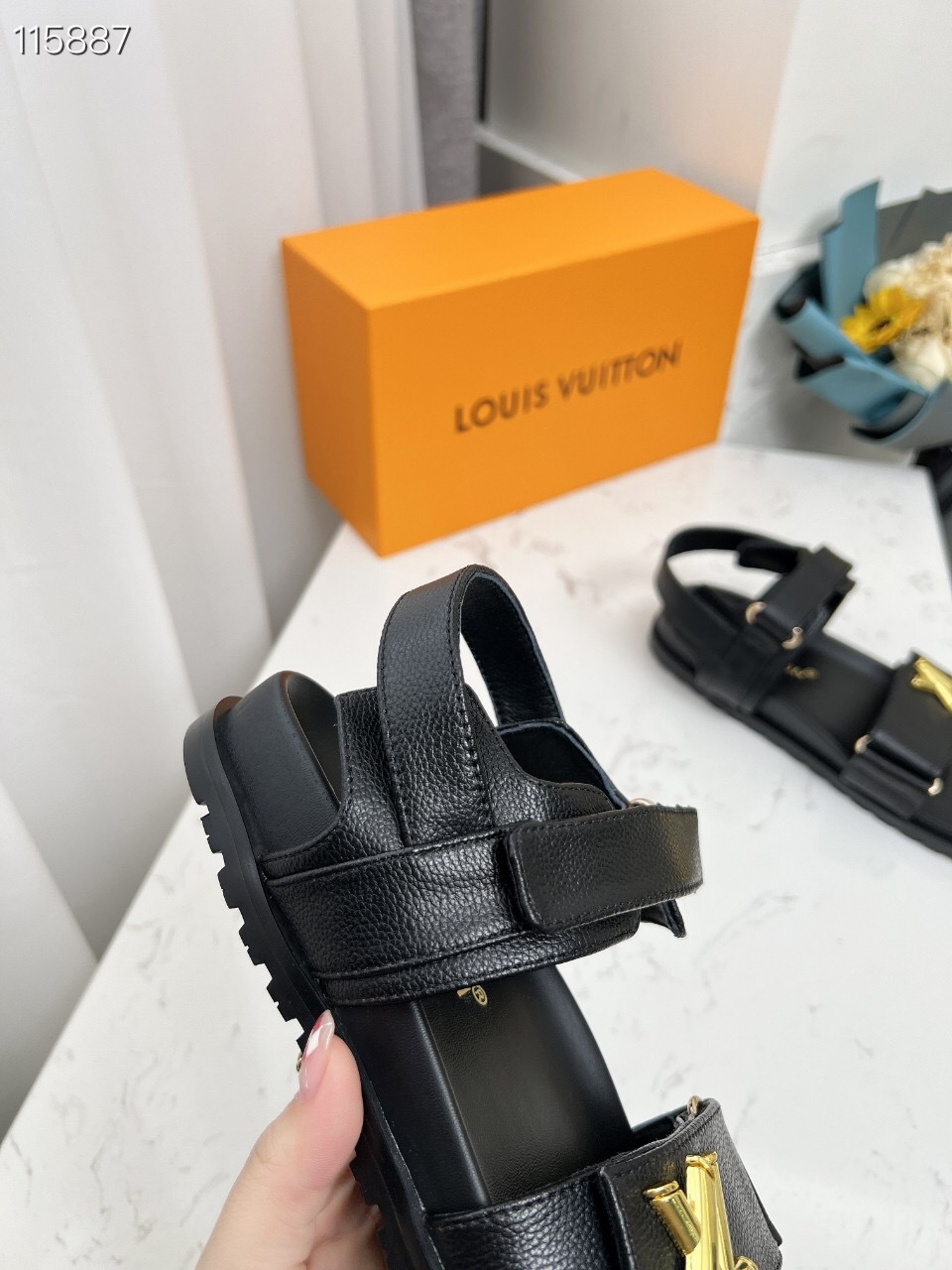 LV $67 gallery