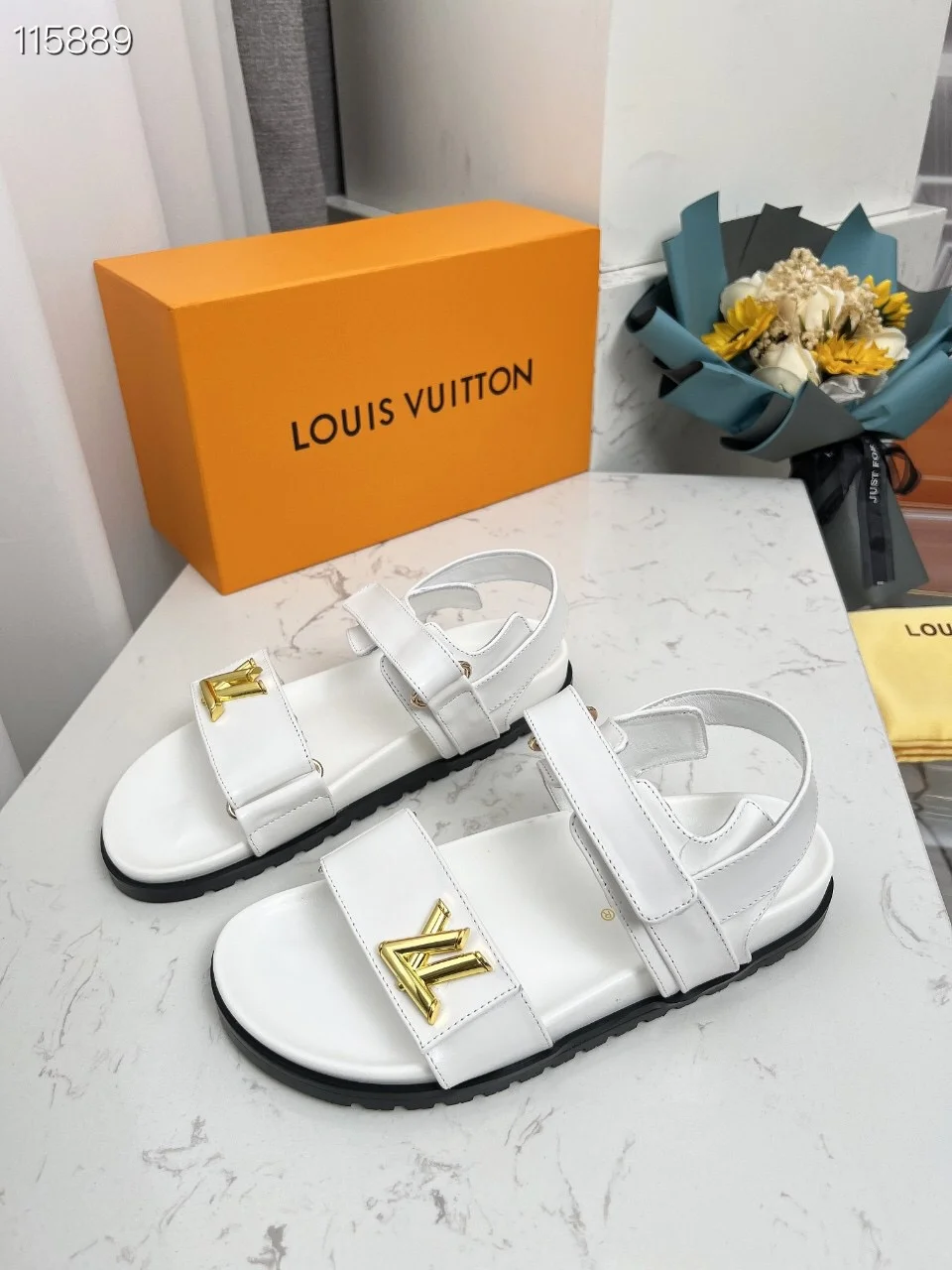 LV $67 gallery